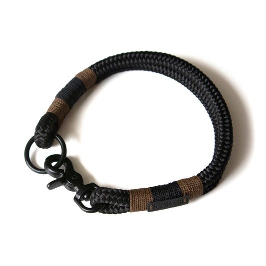 halsband "black" 38-42cm
